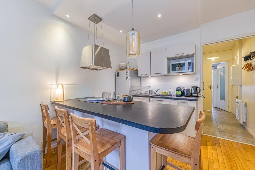 Apartment Centre Grenoble, Charmant, Avec Grenoble