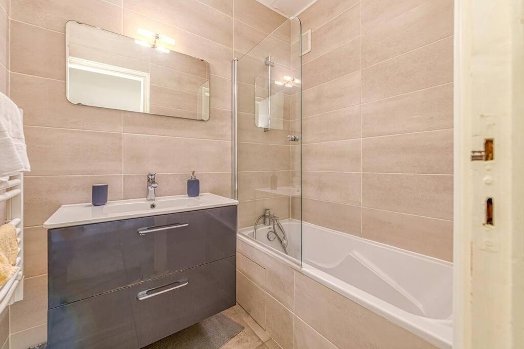Apartment Centre Grenoble, Charmant, Avec *