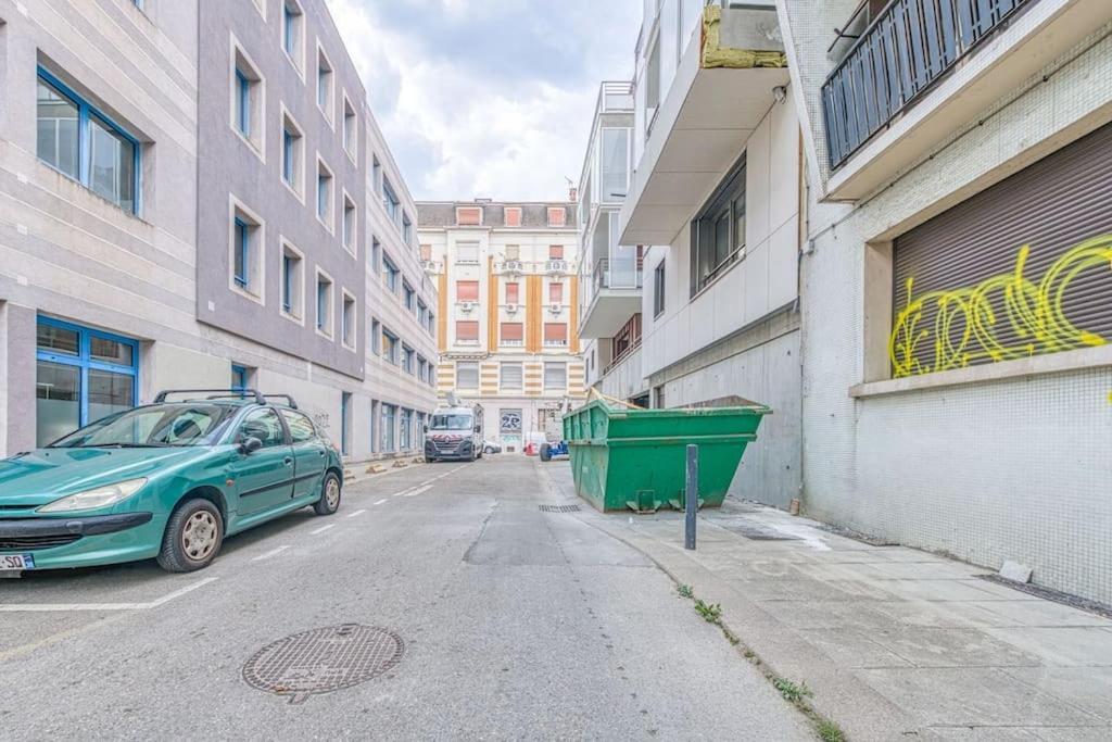 Apartment Centre Grenoble, Charmant, Avec *